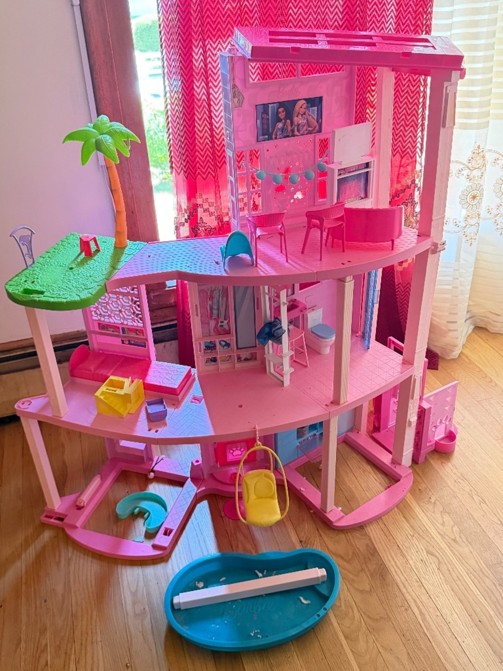 Barbie play house